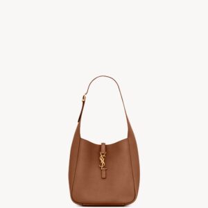 LE 5 À 7 supple small in grained leather